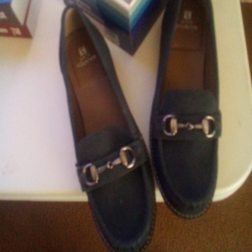 Ladies casual loafers